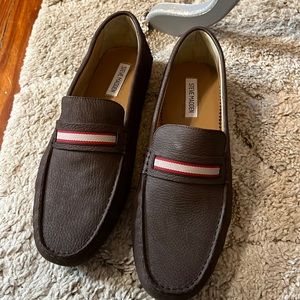 Steve Madden brown man’s drivers size 12